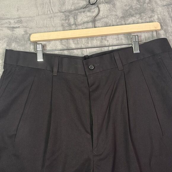 NWT New Perry Ellis Portfolio Soft Black Pleated Shorts w/Pockets Size 38 - Picture 2 of 9